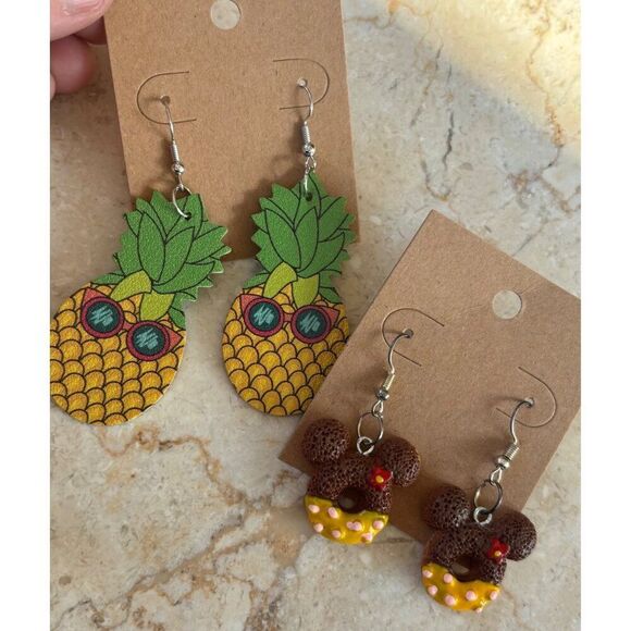 Pineapple & Mickey Mouse Donut Earrings Set - Picture 4 of 5